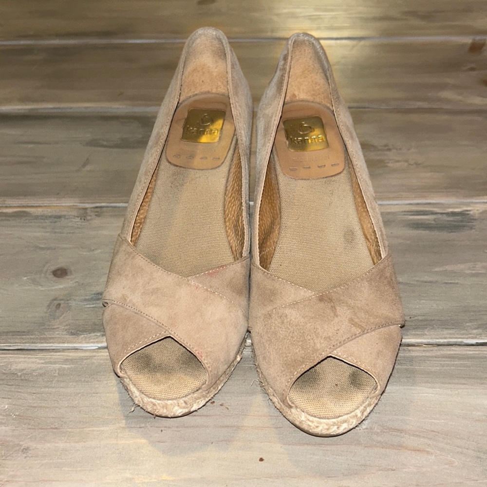 Janna women’s wedges